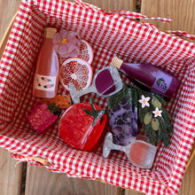 Load image into Gallery viewer, Grapes Hair Claw