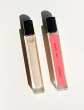 Load image into Gallery viewer, Showgirl Glow Oil Roller