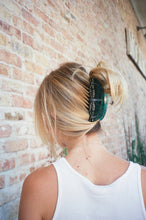 Load image into Gallery viewer, Vintage Inspired Lamp Hair Claws