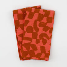 Load image into Gallery viewer, Jenny Pennywood Coral Napkin Set