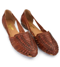 Load image into Gallery viewer, Huarache Leather Sandals