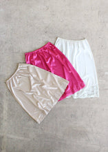 Load image into Gallery viewer, Vintage Slip Skirt
