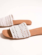 Load image into Gallery viewer, Palm Leather Sandal