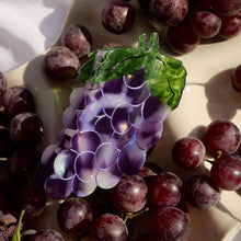 Load image into Gallery viewer, Grapes Hair Claw