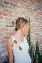 Load image into Gallery viewer, Flower Garden Lamp Hair Claw