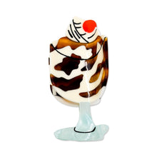 Load image into Gallery viewer, Sundae Hair Claw