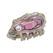 Load image into Gallery viewer, Oyster Hair Claw