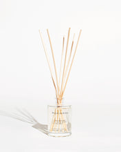 Load image into Gallery viewer, Palo Santo Reed Diffuser