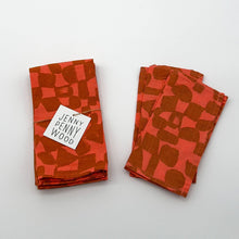 Load image into Gallery viewer, Jenny Pennywood Coral Napkin Set