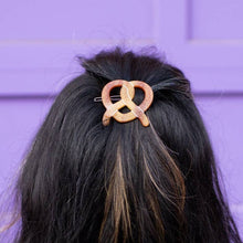 Load image into Gallery viewer, Pretzel Barrette