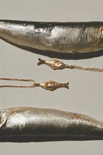 Load image into Gallery viewer, Pescadero Necklace: Box Chain / 20" / Gold + 14k Gold Filled Chain