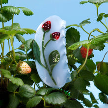 Load image into Gallery viewer, Forest Berry Strawberry Jewel Beetle Acetate Hiar Claw Clip
