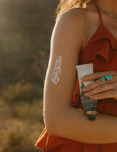 Load image into Gallery viewer, No. 01 Hand Cream | The Scent of Summer Storms
