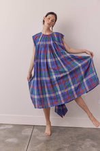 Load image into Gallery viewer, Harper Pleated Plaid Midi Dress
