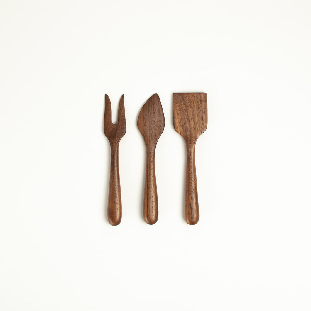 Walnut Wood Cheese Set