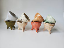Load image into Gallery viewer, Tripod Incense Dish
