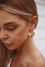 Load image into Gallery viewer, Demia Earrings: Sterling Silver
