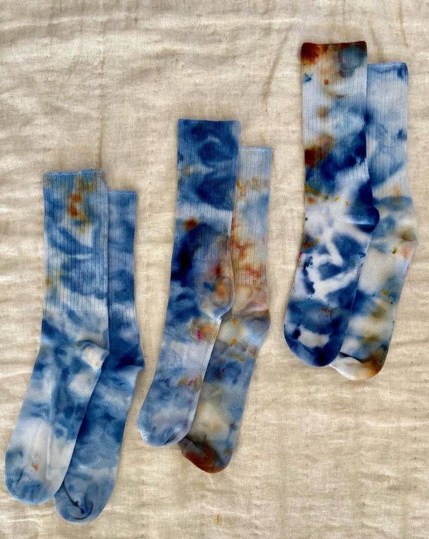 Ice Dyed Bamboo Socks | Dawn Blue