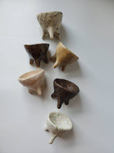 Load image into Gallery viewer, Tripod Incense Dish
