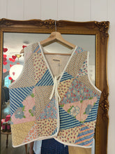 Load image into Gallery viewer, Reclaimed Vintage Textile Quilt Vest
