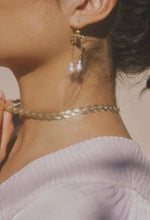 Load image into Gallery viewer, Ceres Necklace
