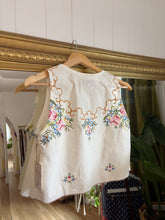 Load image into Gallery viewer, Vintage Tablecloth Reclaim Blouse by Secondwind Fabrics
