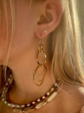 Load image into Gallery viewer, Skye Necklace
