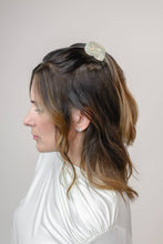 Load image into Gallery viewer, Seashell Hair Claw
